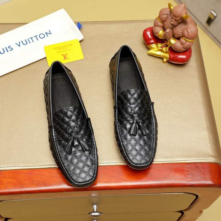Picture of Louis Vuitton Shoes _SKULVsz38-45jyh050411871